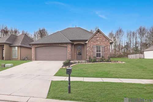 9114 Magnolia Leaf Ave, Baton Rouge, LA, 70810-2663 | Card Image