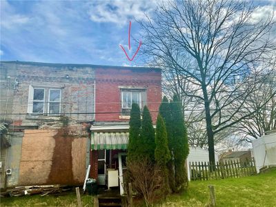 348 W 11th Ave, House other with 2 bedrooms, 1 bathrooms and null parking in Homestead PA | Image 1