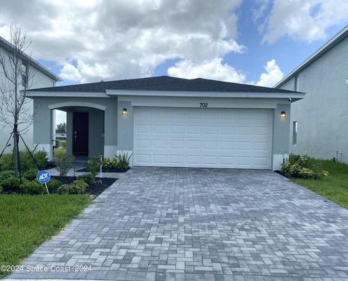 702 Papillon St Sw, Palm Bay, FL, 32908-6462 | Card Image