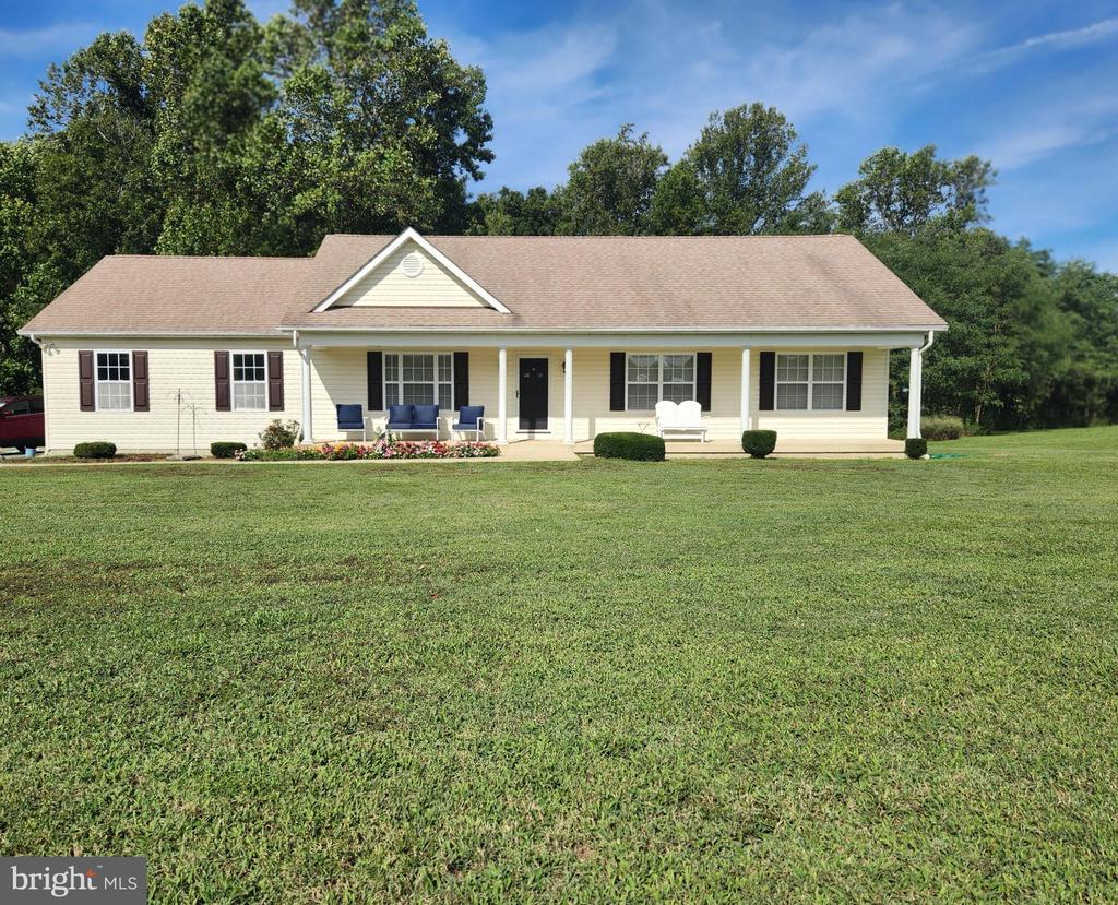 Barbers Quarters Ct, Charlotte Hall, MD 20622