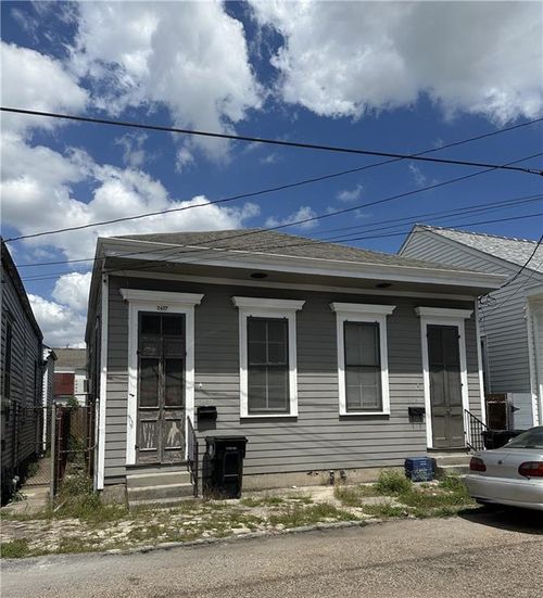 2427 Rousseau St, New Orleans, LA, 70130-2012 | Card Image