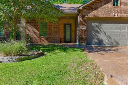 13191 Royal Lake Drive, Conroe, TX, 77303 | Card Image