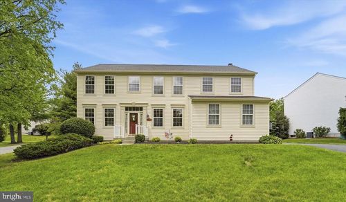 713 Iris Ln, MEDIA, PA, 19063-5462 | Card Image