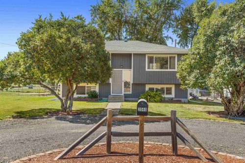 2040 Ripon Ave, Lewiston, ID, 83501-6156 | Card Image