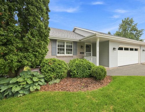 a-1304 Nantucket Drive, Janesville, WI, 53546 | Card Image