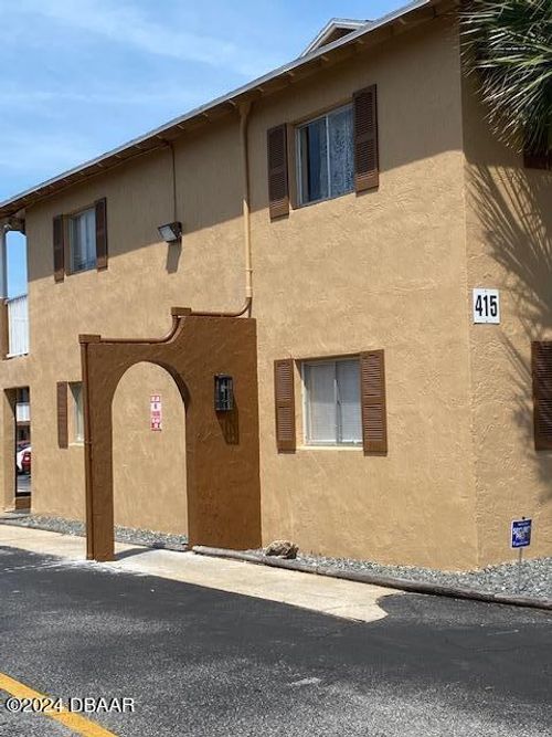 111-415 N Halifax Ave, DAYTONA BEACH, FL, 32118-4074 | Card Image
