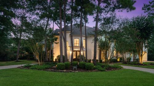 39 N Palmiera Cir, The Woodlands, TX, 77382-2800 | Card Image