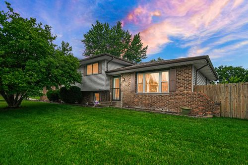 5272 Tulip Ave, Portage, IN, 46368 | Card Image