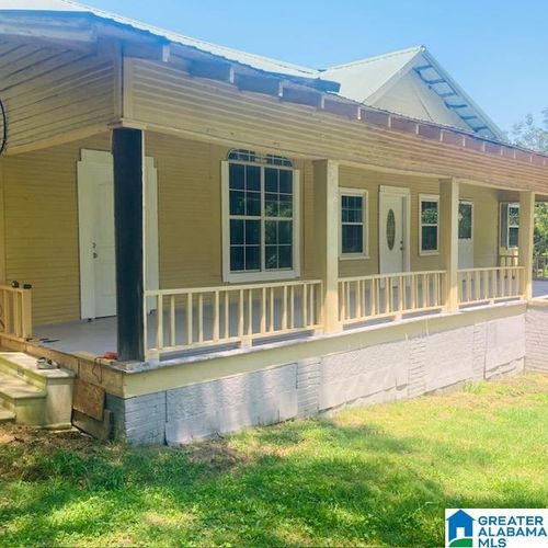 325 Mccrory St, Cordova, AL, 35550-1108 | Card Image