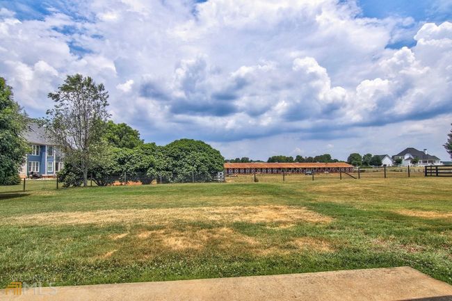 1204 White Columns Dr, House other with 3 bedrooms, 3 bathrooms and null parking in Monroe GA | Image 5