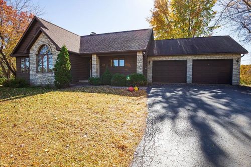 405 W Wachter Rd, Galena, IL, 61036-8600 | Card Image