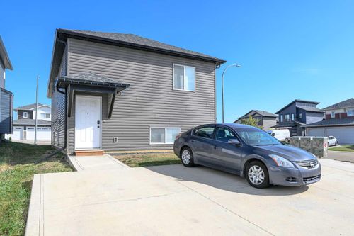 a-13402 104a Street, Grande Prairie, AB, T8V6K8 | Card Image
