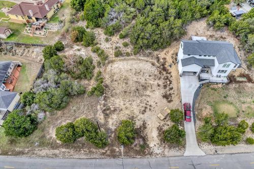 312 Alloway Dr, Spicewood, TX, 78669-2226 | Card Image
