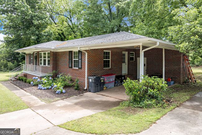 1237 S Enota Drive Drive Ne, House other with 3 bedrooms, 2 bathrooms and 2 parking in Gainesville GA | Image 4