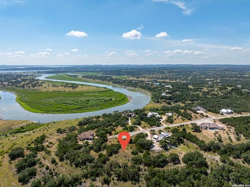 1147 Mission Way, Canyon Lake, TX, 78133-3024 | Card Image