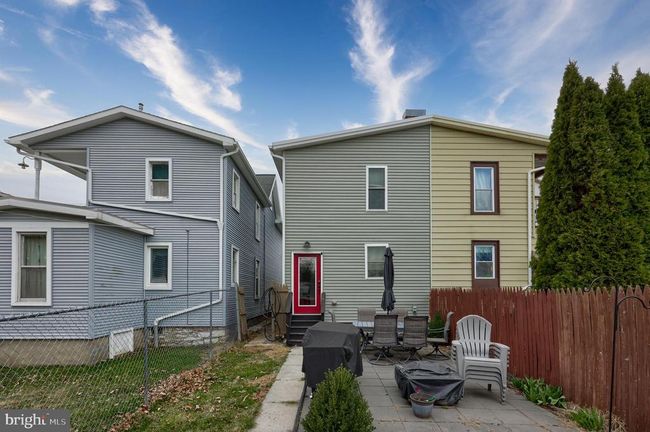 306 S Cherry St, Home with 3 bedrooms, 2 bathrooms and null parking in MYERSTOWN PA | Image 26