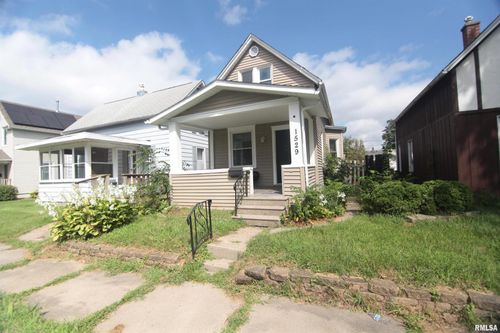 1529 42nd St, Rock Island, IL, 61201-3910 | Card Image