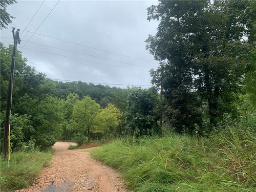 10635 Prairie Creek North Rd, Rogers, AR, 72756-2676 | Card Image