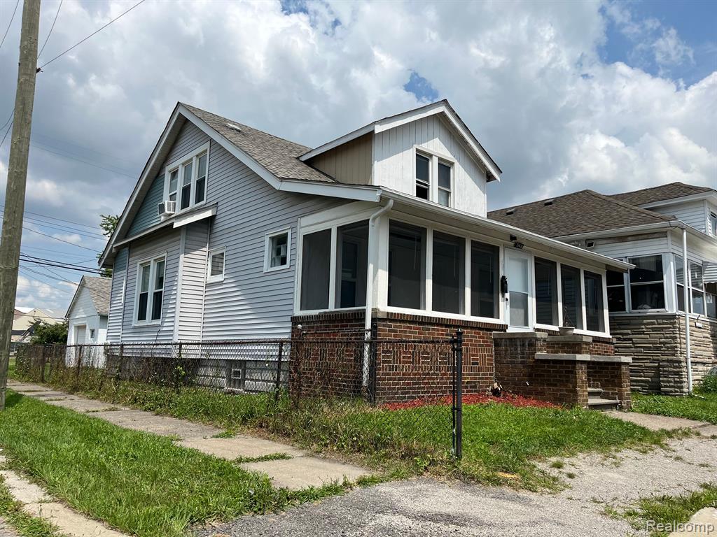 Burke St, River Rouge, MI 48218