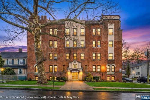 303 Hamilton Pl, Hackensack, NJ, 07601-3644 | Card Image