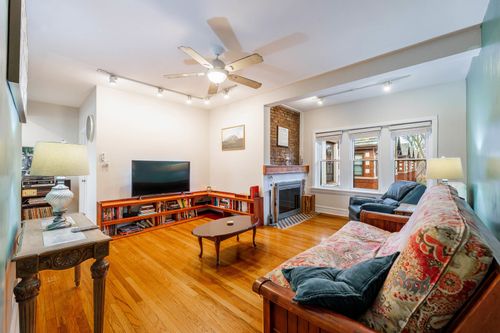 apt-3w-819 Lake St, Oak Park, IL, 60301-1310 | Card Image