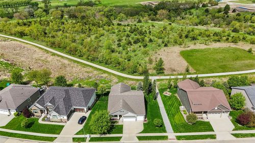 1550 Hannah Ln, Waukee, IA, 50263-8705 | Card Image