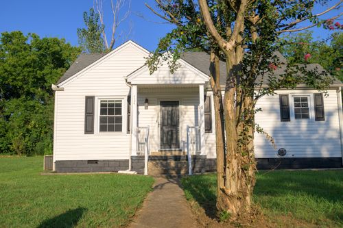 724 Alton Ave, Shelbyville, TN, 37160-3303 | Card Image