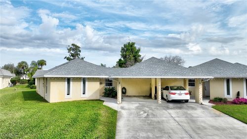 2 E Greens Cir, LEHIGH ACRES, FL, 33936-5226 | Card Image