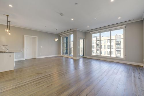 unit-1205-100 Garvies Point Rd, Glen Cove, NY, 11542-5000 | Card Image