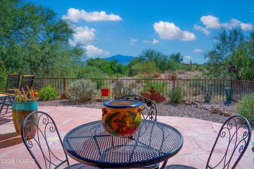 7541 S Carver Ln, Tucson, AZ, 85747-9629 | Card Image