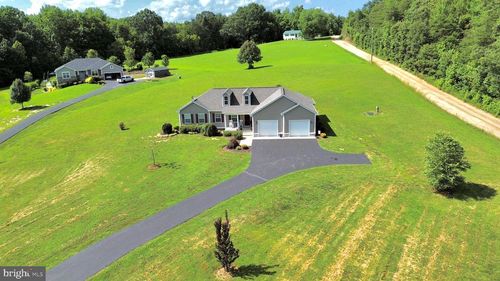 361 Kings Hwy, KING GEORGE, VA, 22485-6537 | Card Image
