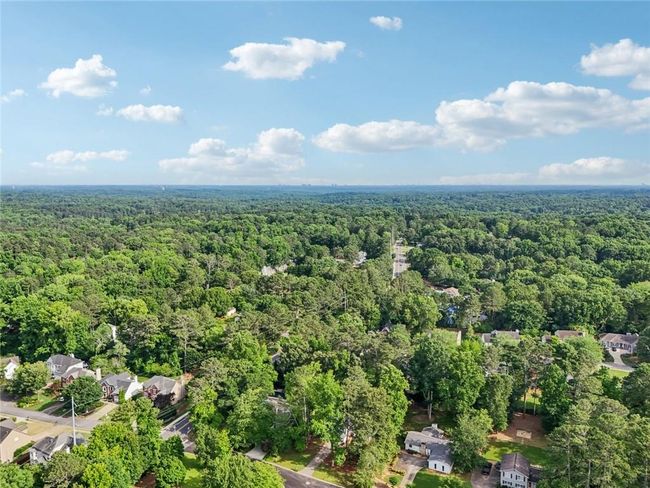 4363 Old Mabry Rd Ne, House other with 4 bedrooms, 3 bathrooms and 6 parking in Roswell GA | Image 49