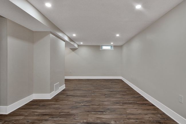 186 Elm St, House other with 4 bedrooms, 3 bathrooms and 8 parking in Andover MA | Image 9