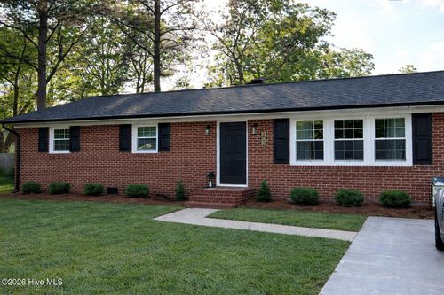 103 Pecan Dr, Murfreesboro, NC, 27855-2213 | Card Image