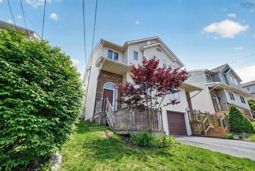38 Evans Ave, Halifax, NS, B3M1C2 | Card Image