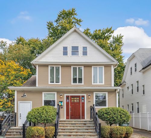 246 Lenox Ave, Bridgeport, CT, 06605-1978 | Card Image