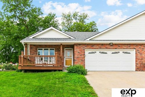 422 S 10th St, Plattsmouth, NE, 68048-1770 | Card Image