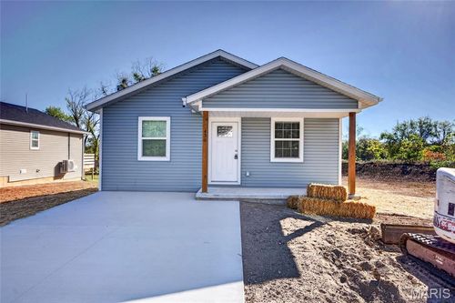 430 Railroad Ave, Lebanon, MO, 65536-2361 | Card Image
