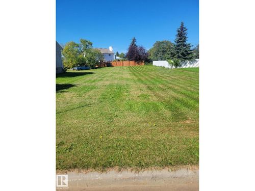 5906 49 St, Tofield, AB, T0B4J0 | Card Image