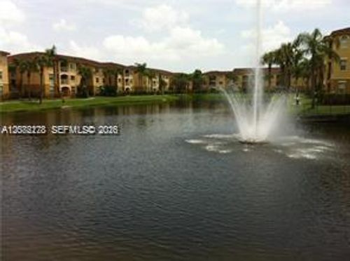 3-105-165 Nw 96th Ter, Pembroke Pines, FL, 33024-6270 | Card Image