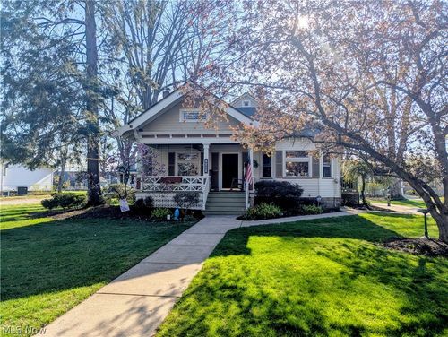 7394 Hart St, Mentor, OH, 44060-5823 | Card Image