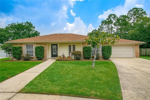 800 Franklin Ct, Slidell, LA, 70458-2117 | Card Image