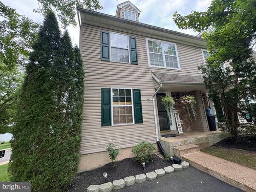 5000 Esther Reed Dr, DOYLESTOWN, PA, 18902-9053 | Card Image