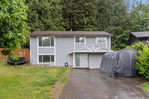 7902 Thrasher St, Mission, BC, V2V5H3 | Card Image