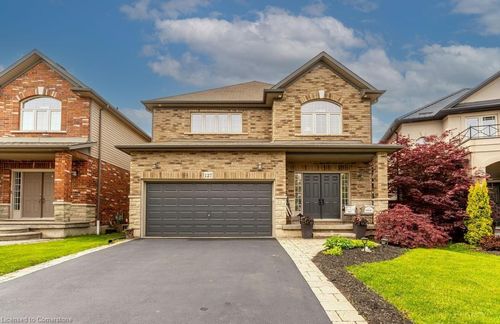 127 Garinger Cres, Binbrook, ON, L0R1C0 | Card Image