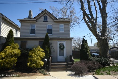 41 Fulton St, Keyport, NJ, 07735-1836 | Card Image
