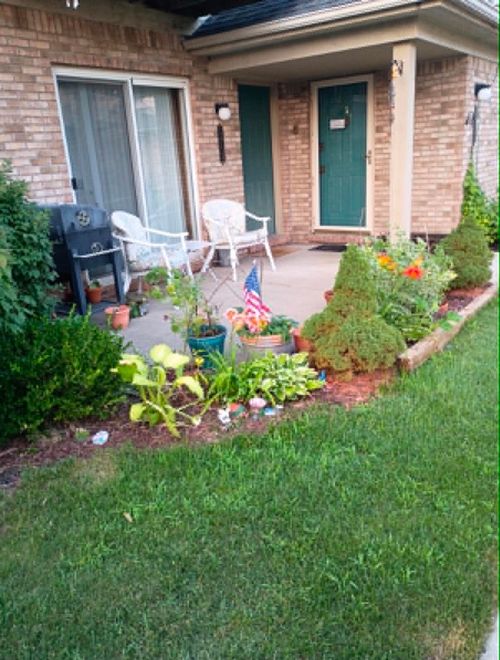39-24134 Wedgewood Cir, Warren, MI, 48091-5873 | Card Image