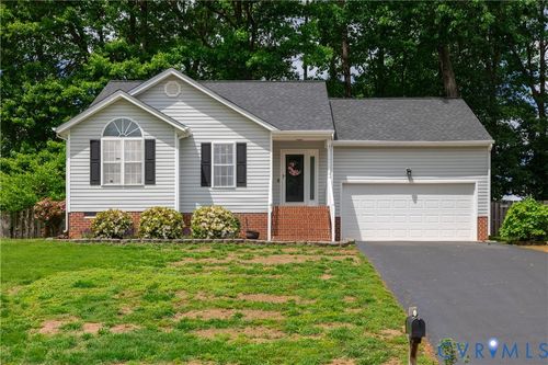 7932 Featherchase Ct, Chesterfield, VA, 23832-2515 | Card Image