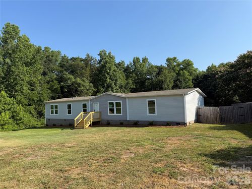 1003 Lavender Rd, Grover, NC, 28073-9726 | Card Image