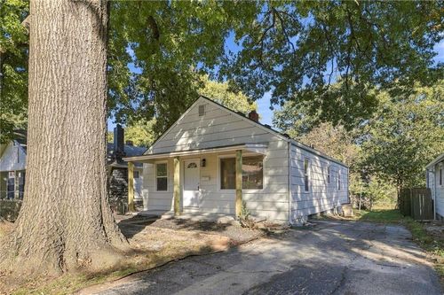 4411 Springfield St, Kansas City, KS, 66103-3434 | Card Image